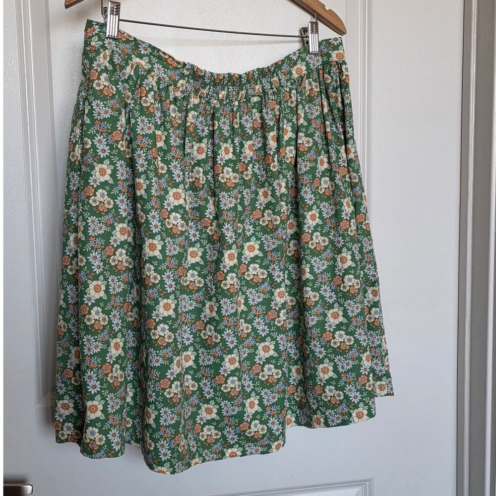 ModCloth Green Daisy Full Circle Skirt